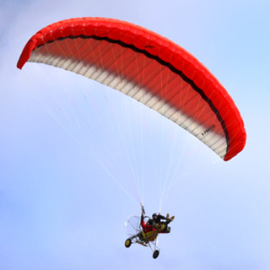 L’X-Presso bi 2 est une aile paramoteur biplace de la gamme Adventure