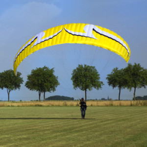 La Flex-one est une aile paramoteur de la gamme Adventure